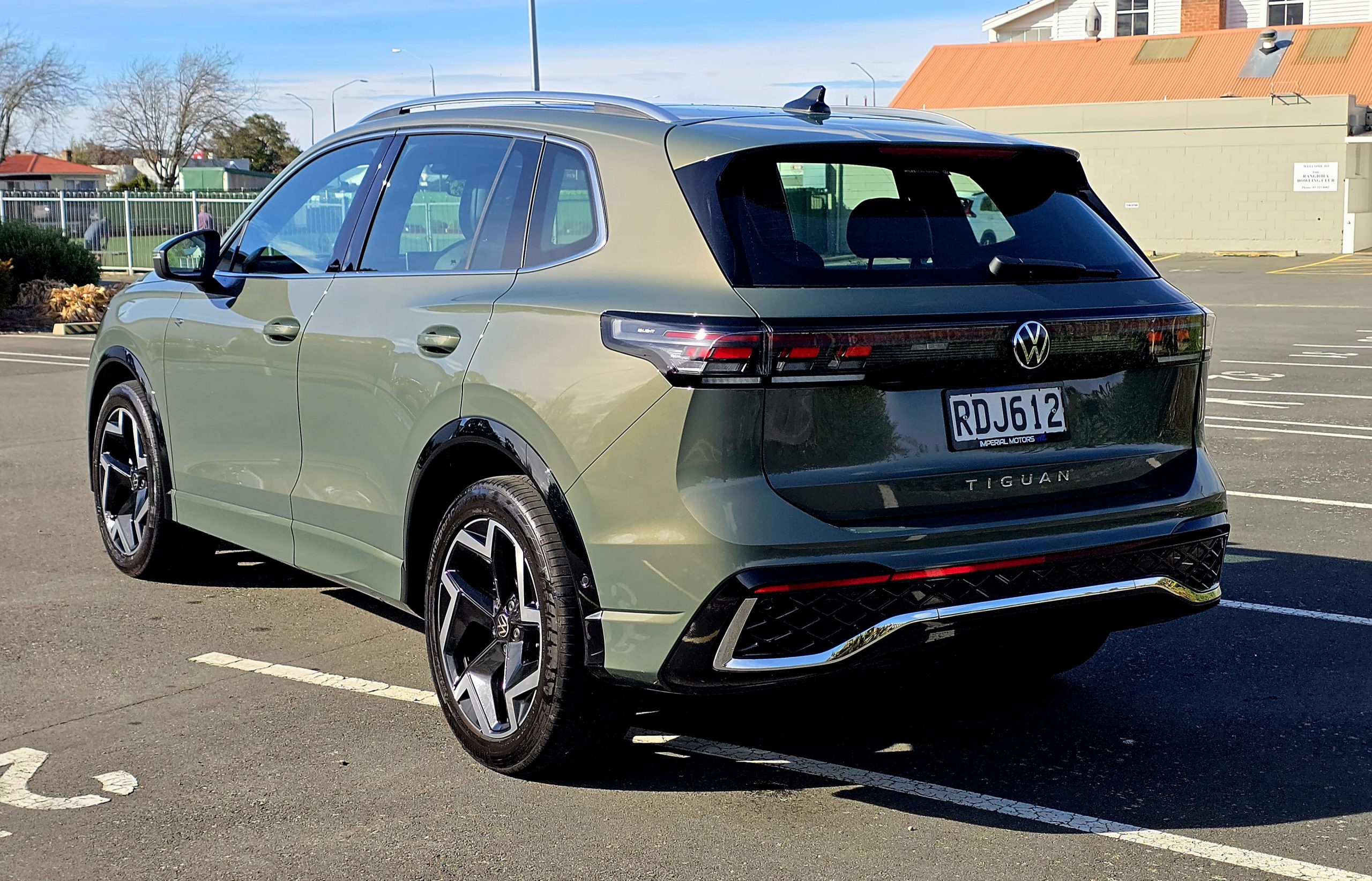 2025 Volkswagen Tiguan R-Line -12,169km's - Image 3