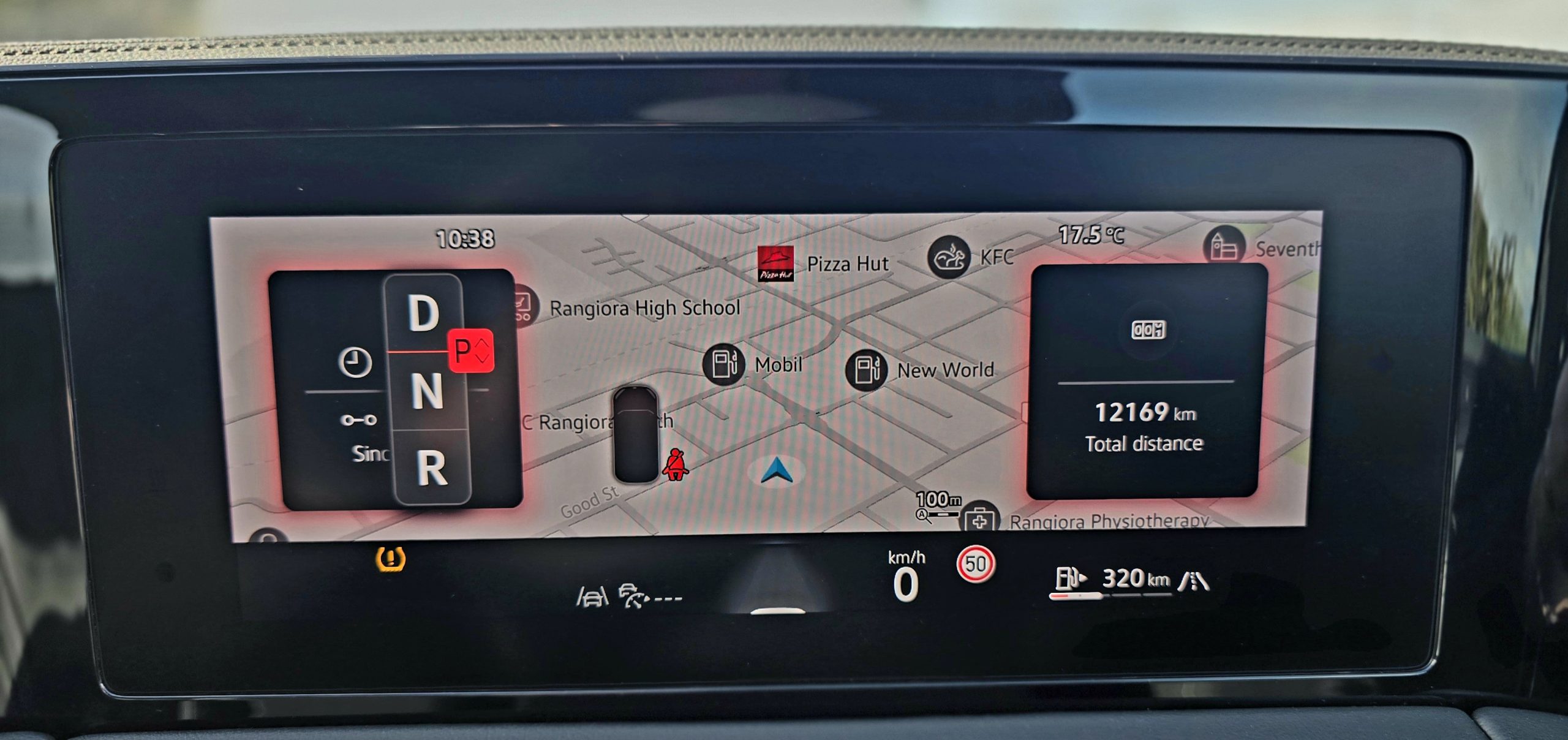 2025 Volkswagen Tiguan R-Line -12,169km's - Image 12