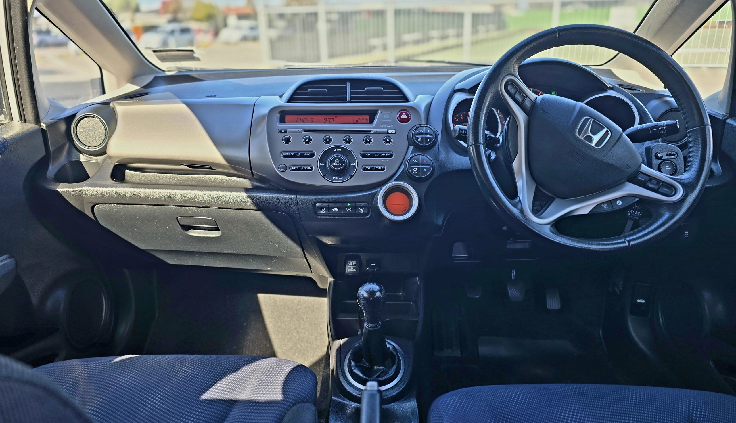 2013 Honda Jazz 1.3S -76,558km's - Image 7